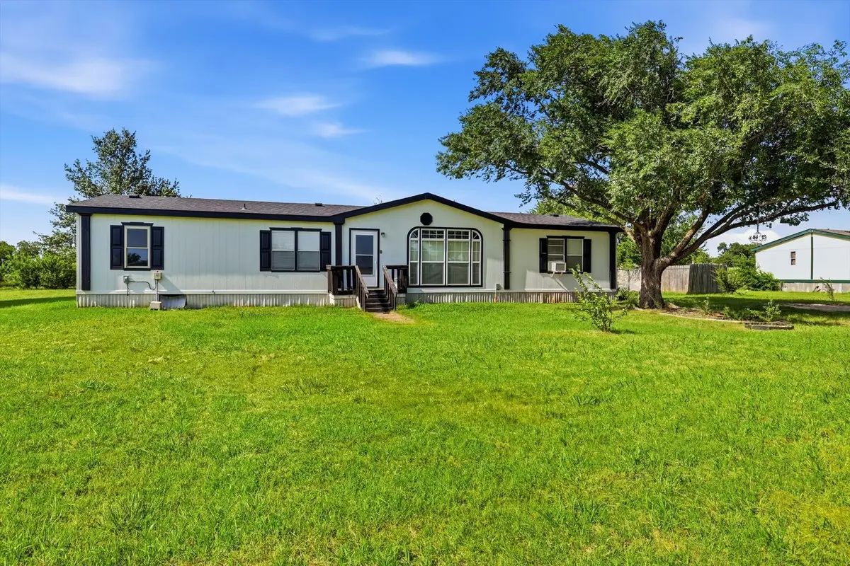 5894 Stone Creek Drive, Sanger, TX 76266 - #1