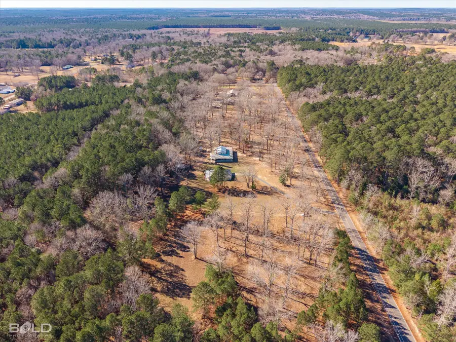 136 Scarborough Road, Benton, LA 71006 - #2
