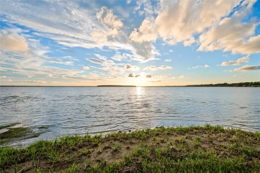 1518 Shoreline Drive, Cedar Creek Lake, TX 75143 - #2
