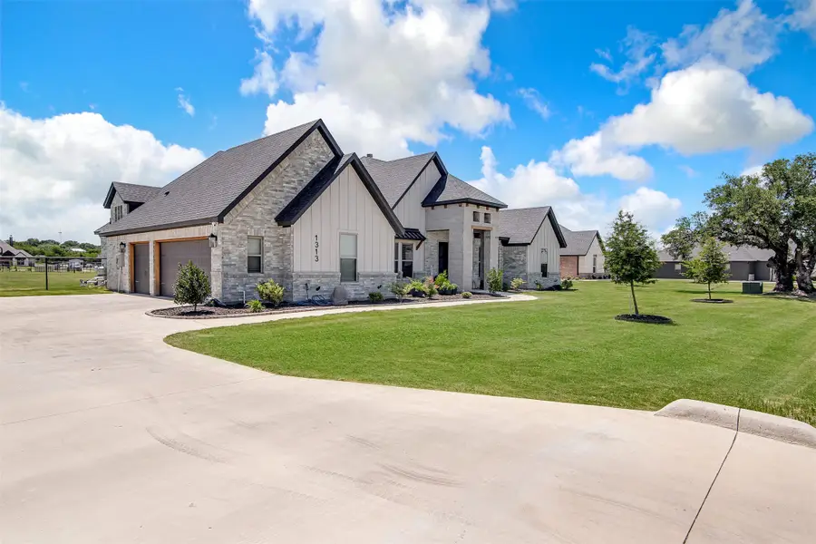 1313 Green Ridge Road, Weatherford, TX 76085 - #2