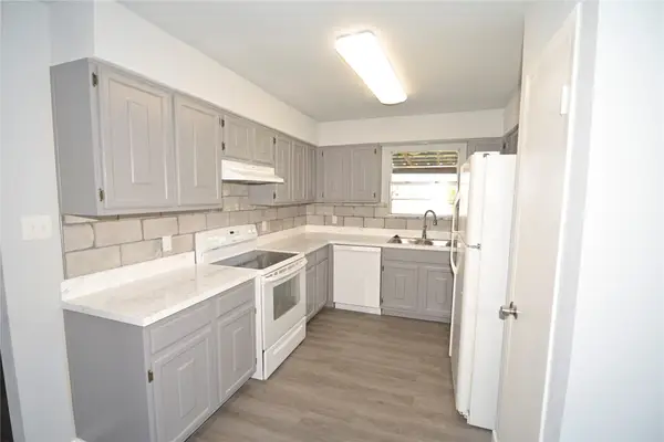 112 Forestwood Drive, Corinth, TX 76210