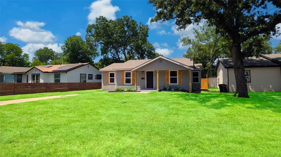 3725 Childress Street, Fort Worth, TX 76119 - #2