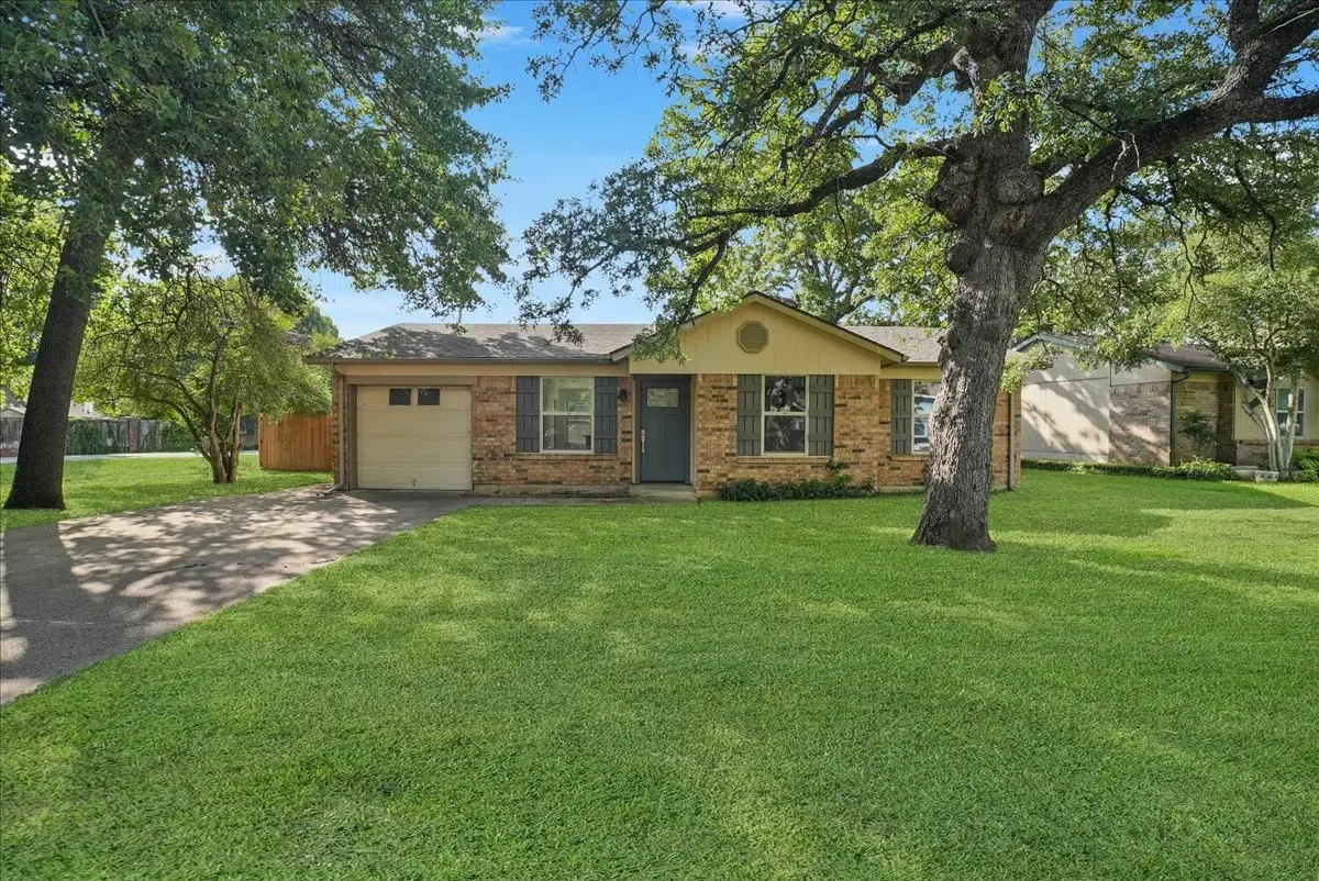 5701 Guildwood Drive, Arlington, TX 76017 - #1