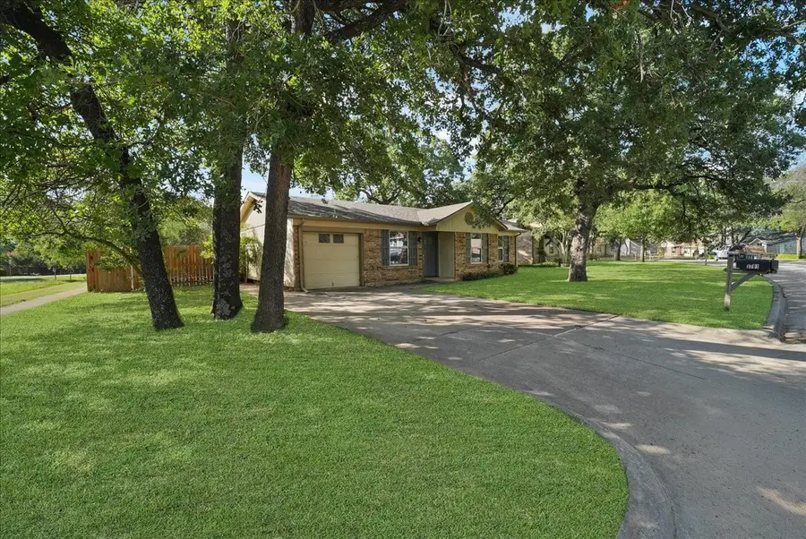 5701 Guildwood Drive, Arlington, TX 76017 - #2