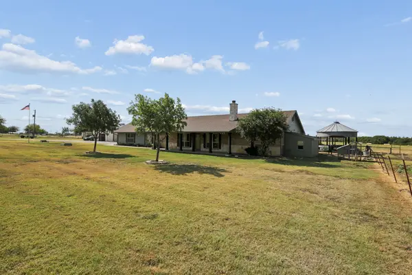 481 County Road 205, Valley View, TX 76272