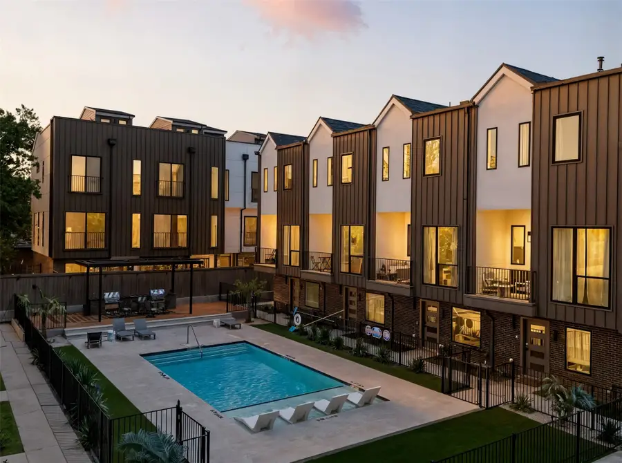 4517 Munger Avenue #101, Dallas, TX 75204 - #2