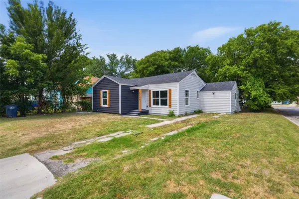 2700 Vogt Street, Fort Worth, TX 76105