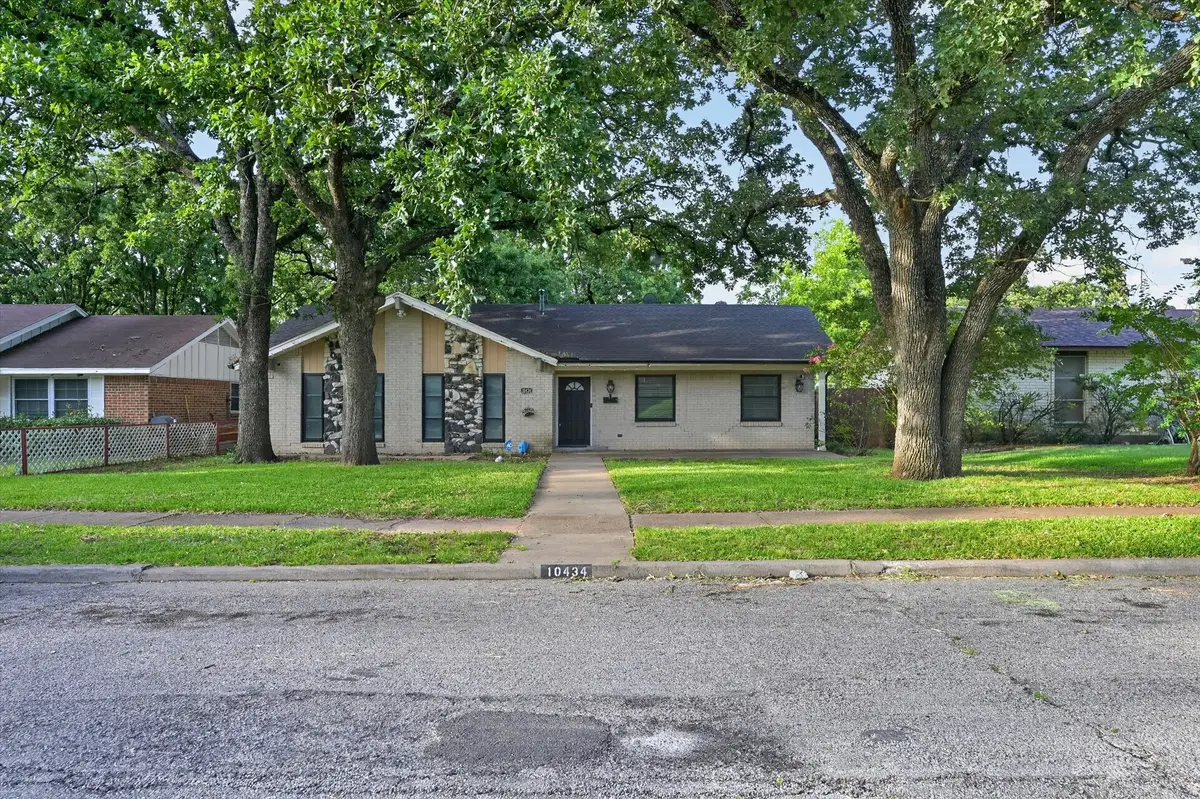 10434 Castlerock Drive, Dallas, TX 75217 - #1
