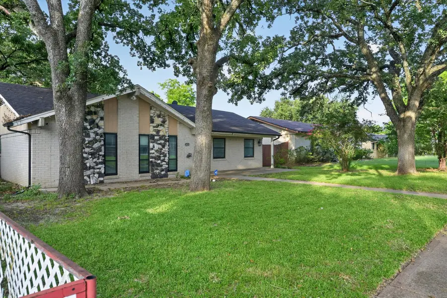10434 Castlerock Drive, Dallas, TX 75217 - #2