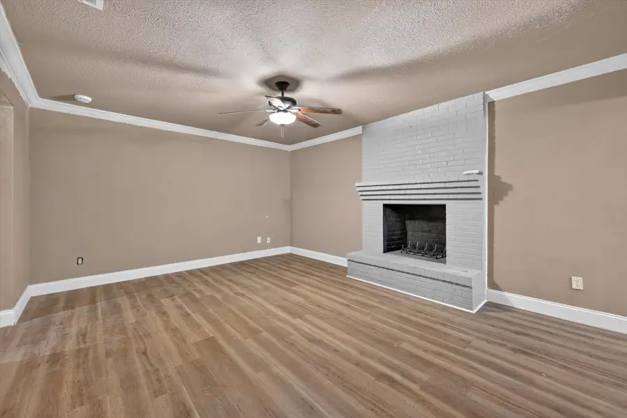 10434 Castlerock Drive, Dallas, TX 75217 - #3