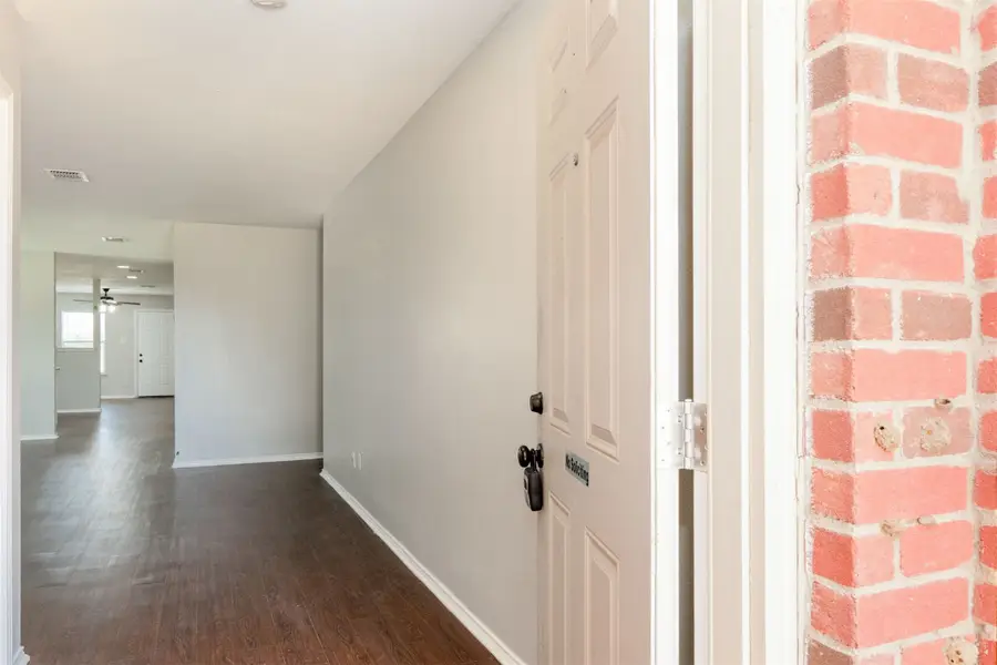 806 White Fields Way, Arlington, TX 76002 - #2