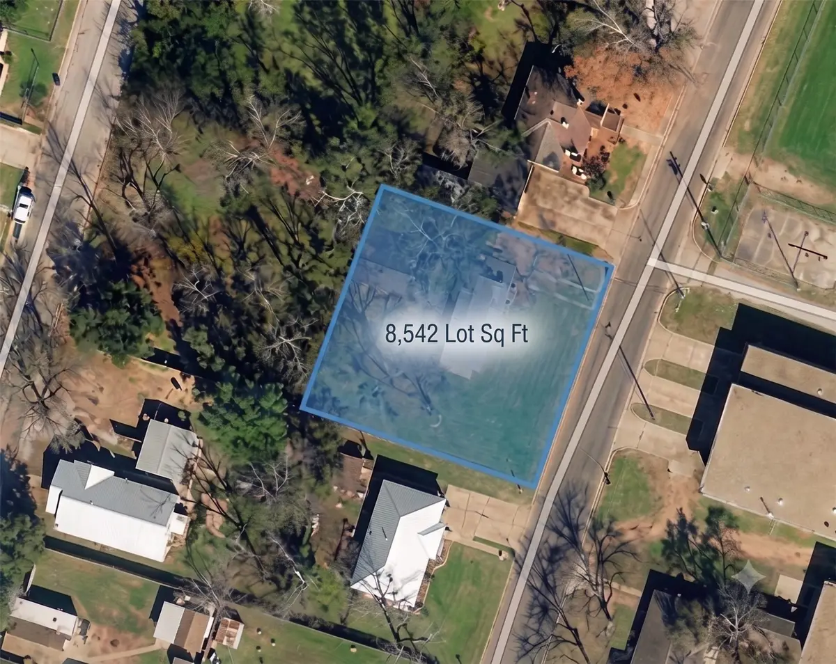 1302 N Fannin Street, San Benito, TX 78586 - #1