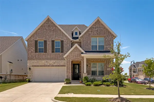 7104 Manhattan Drive, Rowlett, TX 75088