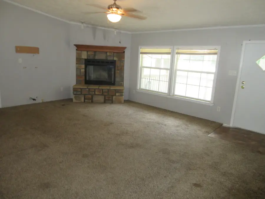 440 N Forrest Road, Plain Dealing, LA 71064 - #2