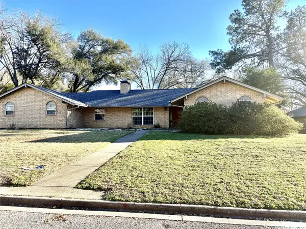 221 La Jolla Drive, Athens, TX 75751
