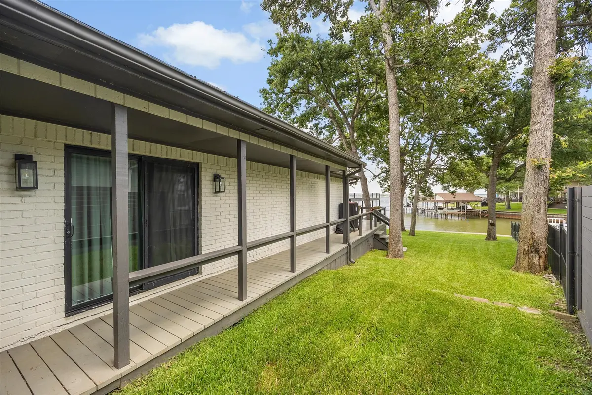 524 Sampan Drive, Tool, TX 75143 - #1