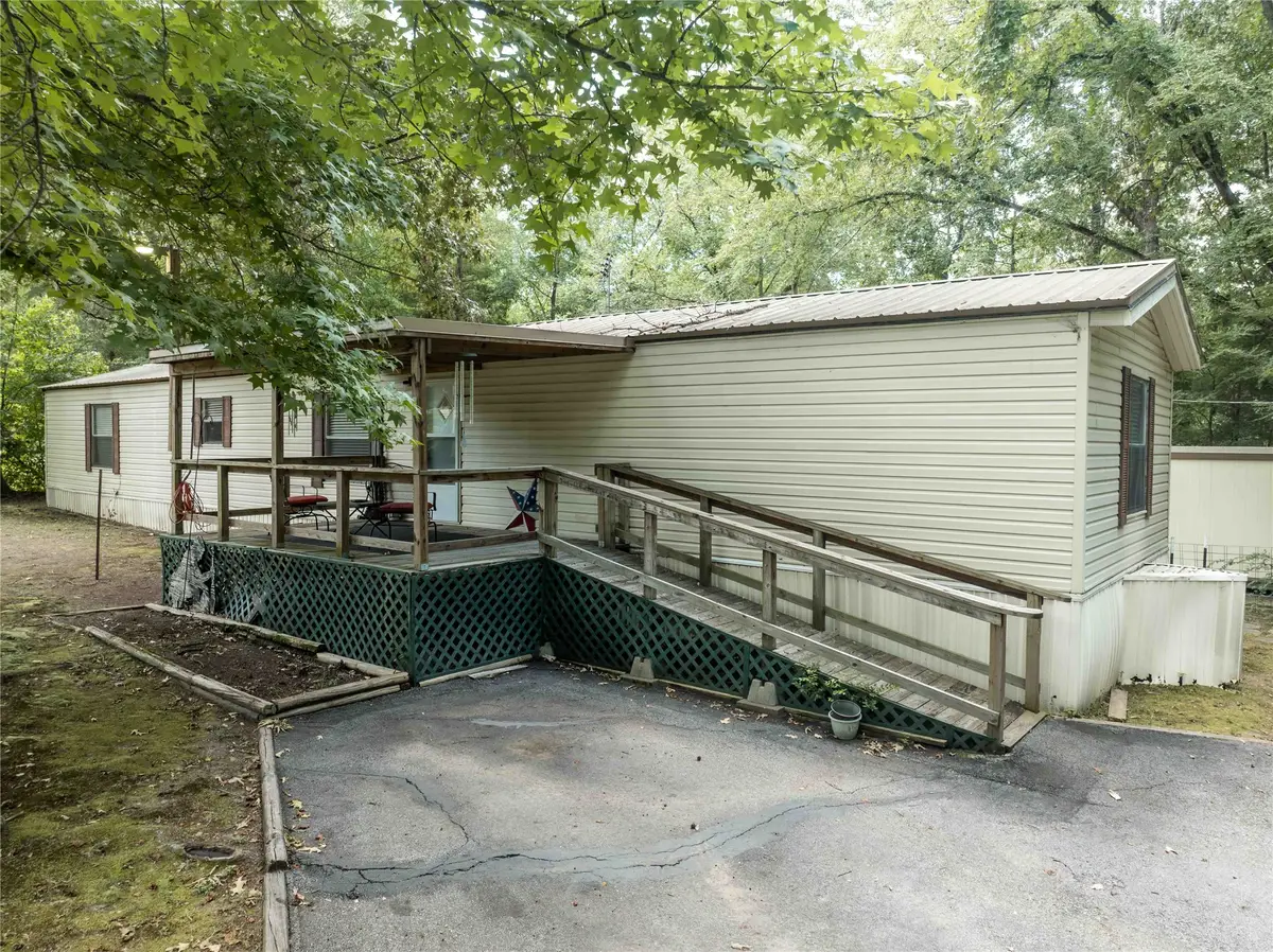 190 E Sycamore Lane, Murchison, TX 75778 - #1