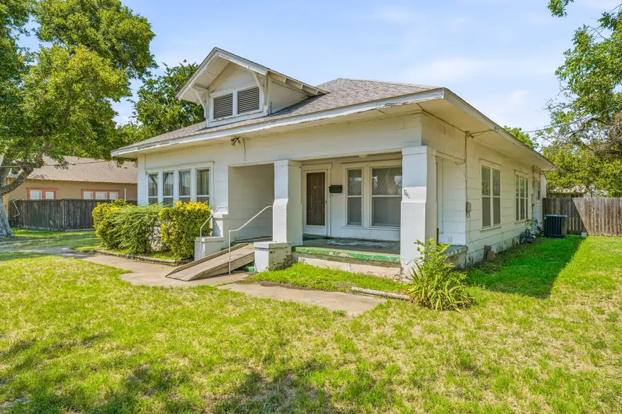 648 N Belknap Street, Stephenville, TX 76401 - #2