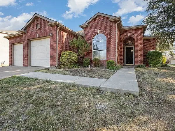 10502 Augusta Lane, Rowlett, TX 75089