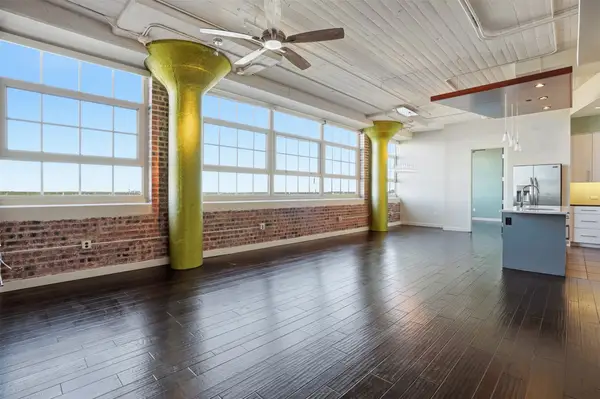 2600 W 7th Street #2508, Fort Worth, TX 76107