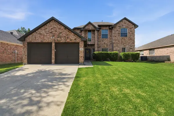 305 Ravenna Road, Lake Dallas, TX 75065