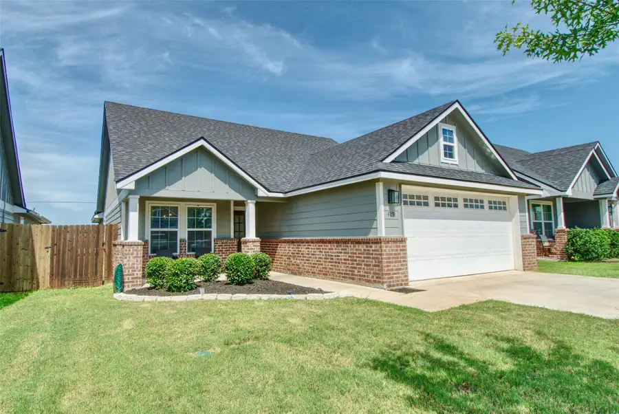 429 Travis Drive, McGregor, TX 76657 - #3