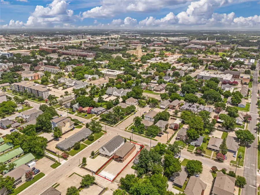 1903 S 11th Street, Waco, TX 76706 - #2