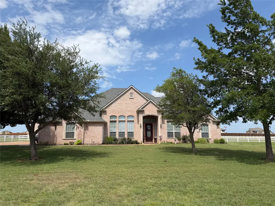1009 Summerlin Drive, Granbury, TX 76048 - #2
