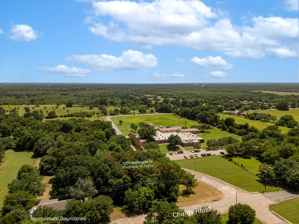 3204 Washington Street, Commerce, TX 75428 - #1