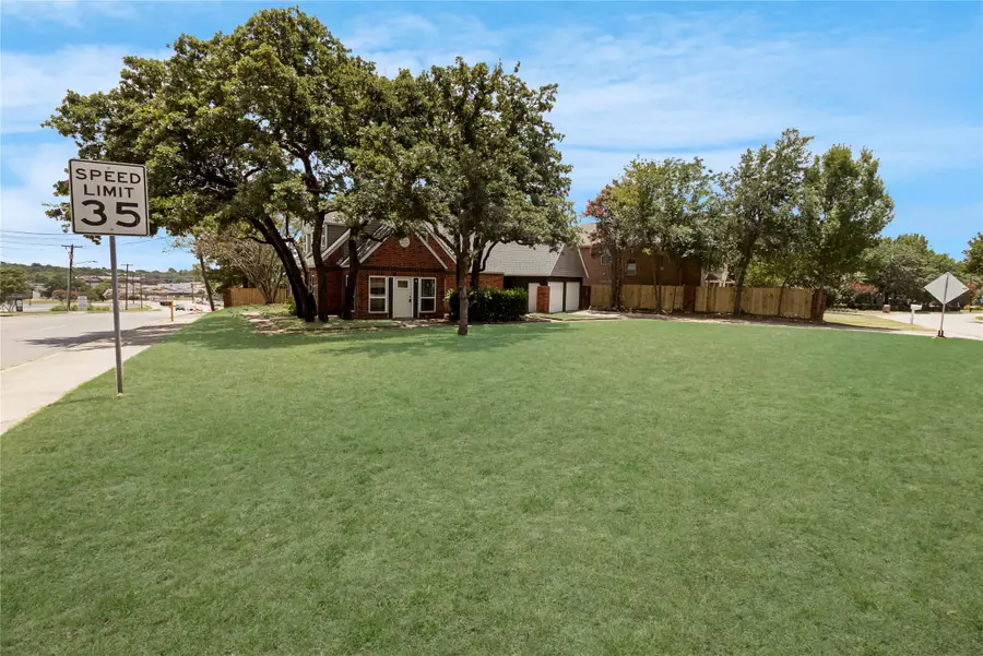 6112 W Poly Webb Road, Arlington, TX 76016 - #3