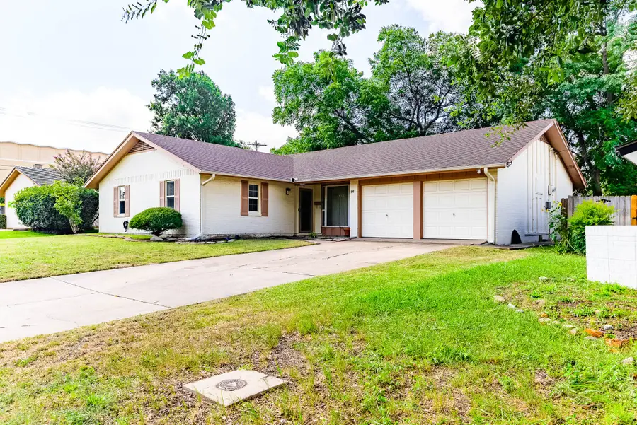 1106 Coronet Street, Irving, TX 75062 - #2