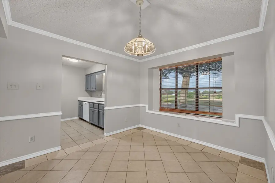 828 Haverford Lane, Desoto, TX 75115 - #2