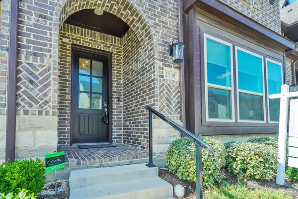 1900 Melinda, Farmers Branch, TX 75234