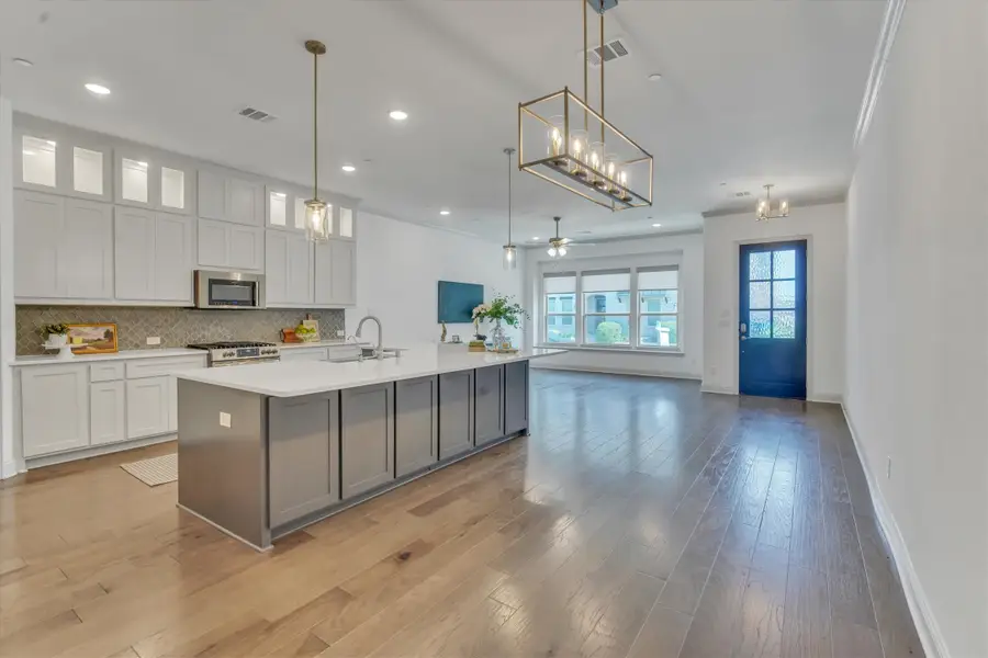 1900 Melinda, Farmers Branch, TX 75234 - #3