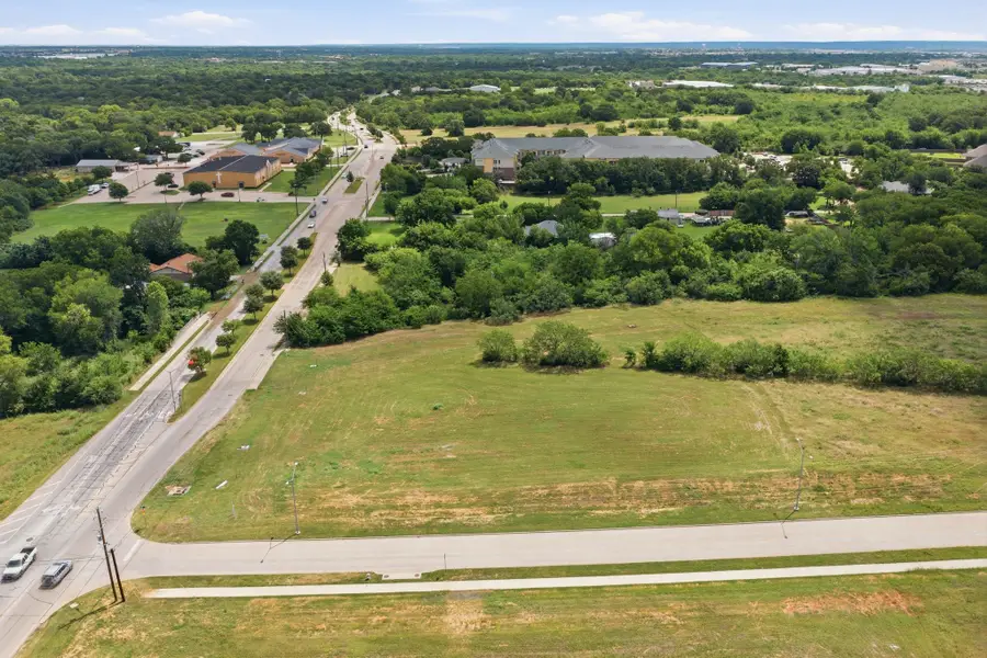 1340 W Wbroad Street, Mansfield, TX 76063 - #2