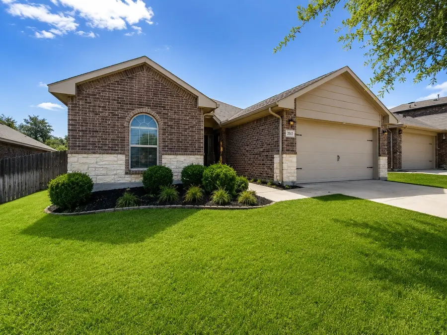 111 Dartmouth Avenue, Farmersville, TX 75442 - #2