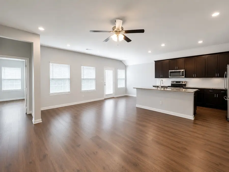 111 Dartmouth Avenue, Farmersville, TX 75442 - #3