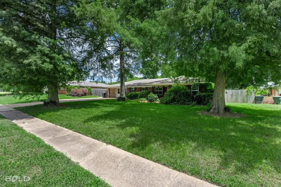 234 Dogwood Road, Shreveport, LA 71105 - #2
