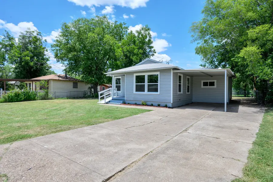 1906 SE 15th Avenue, Mineral Wells, TX 76067 - #3