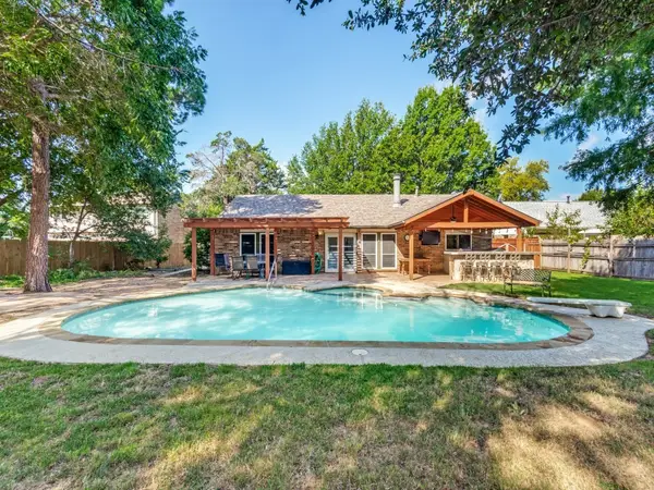 3726 S Magnolia Court, Flower Mound, TX 75028