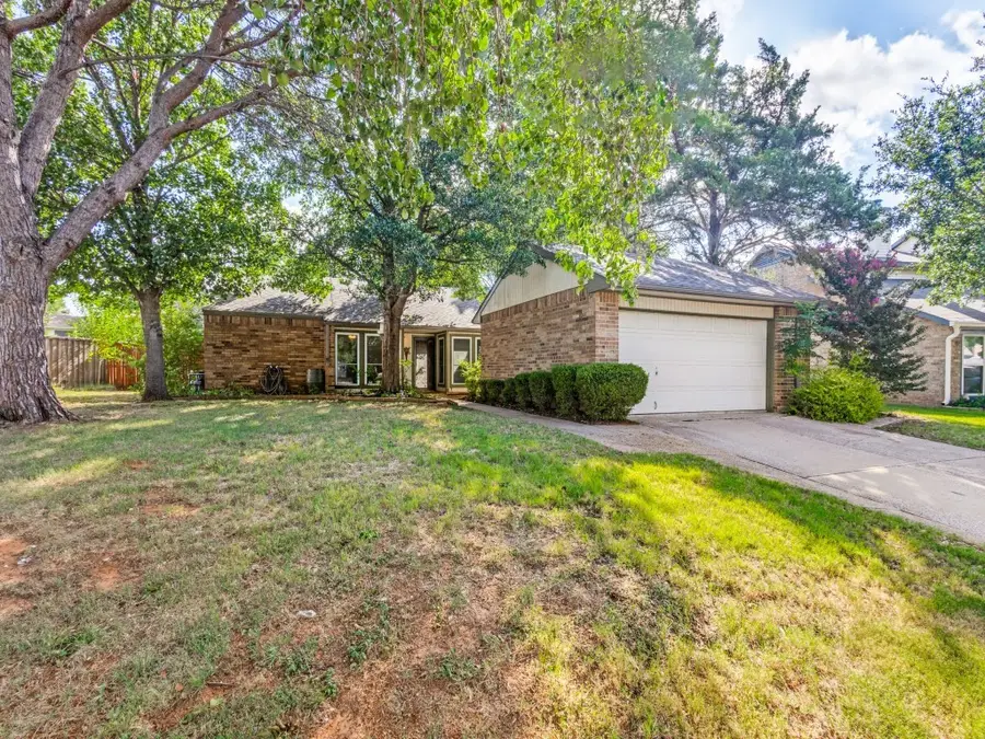 3726 S Magnolia Court, Flower Mound, TX 75028 - #2