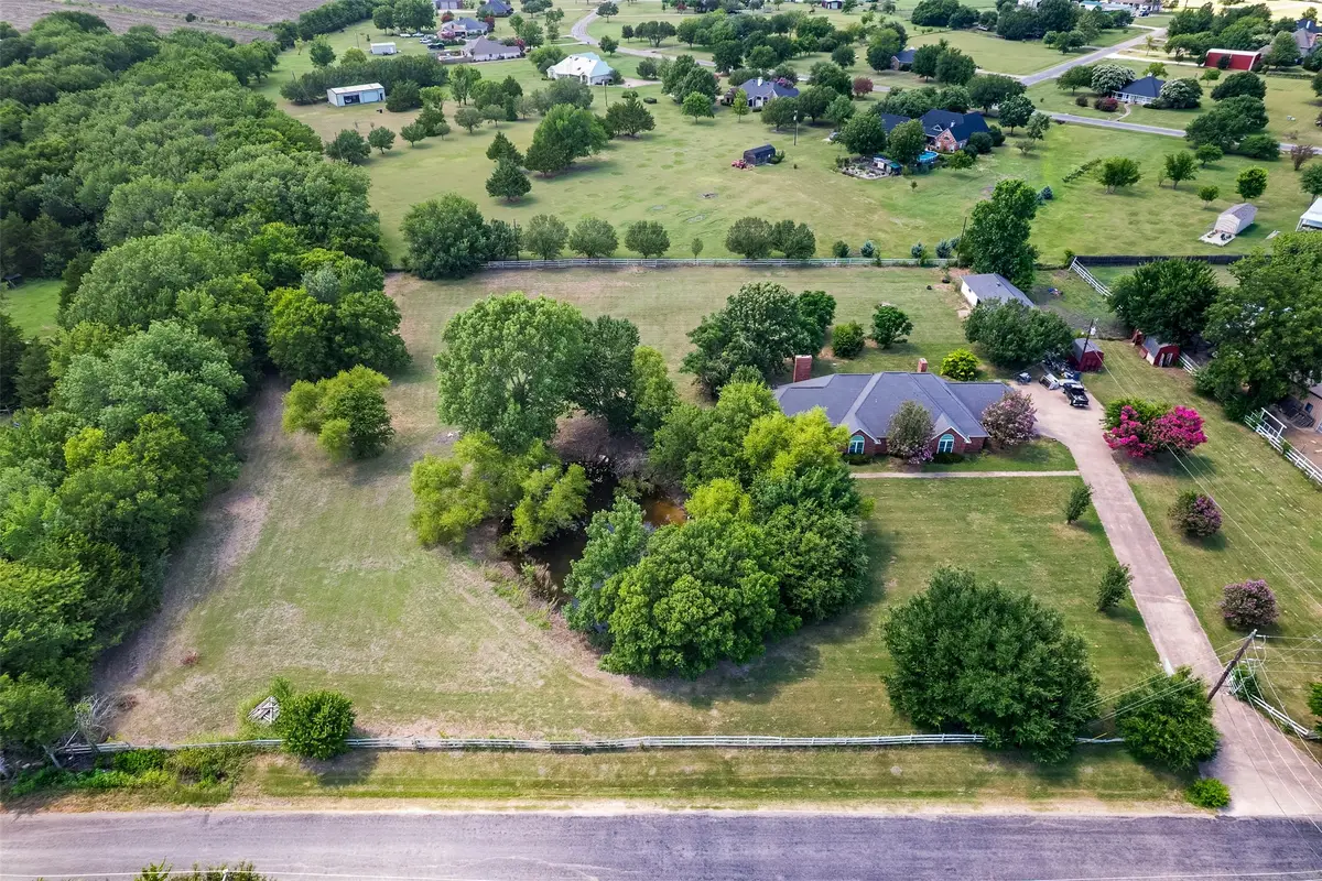 511 Farrar Road, Waxahachie, TX 75165 - #1