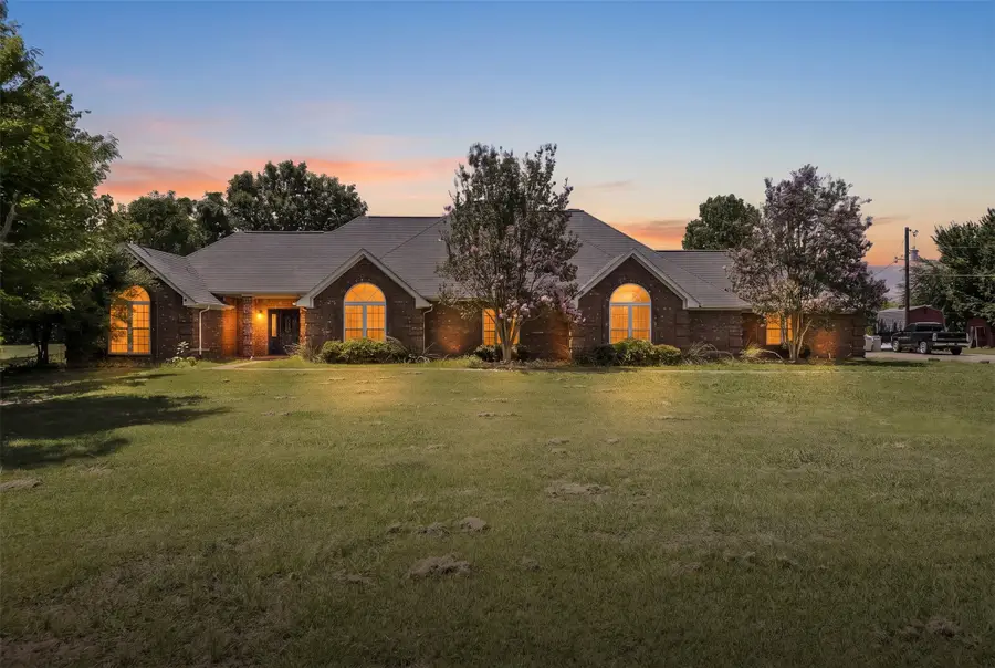 511 Farrar Road, Waxahachie, TX 75165 - #2
