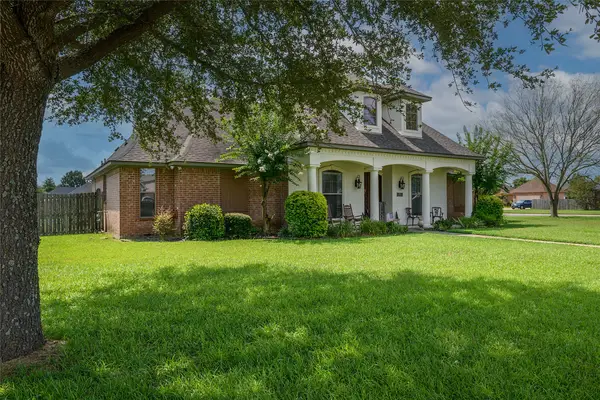 102 Beau Bridge Circle, Bossier City, LA 71112