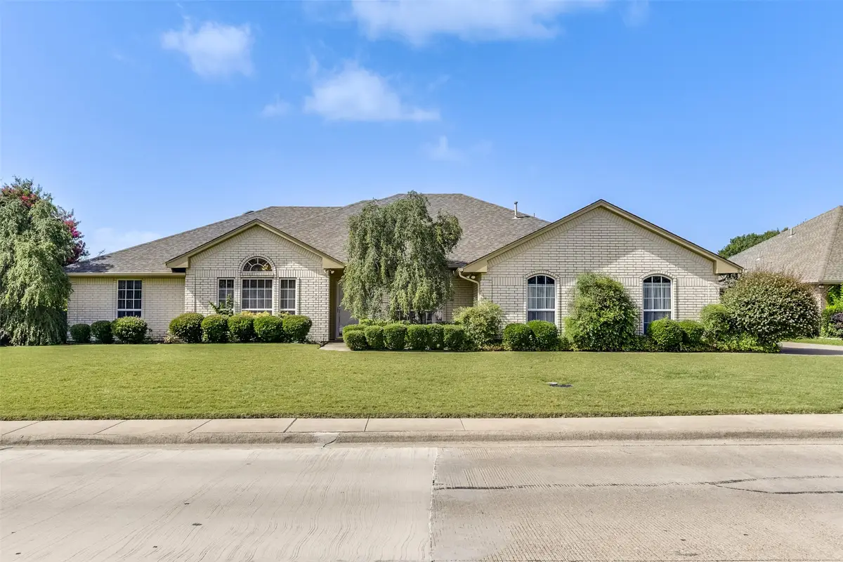311 Northgate Drive, Waxahachie, TX 75165 - #1