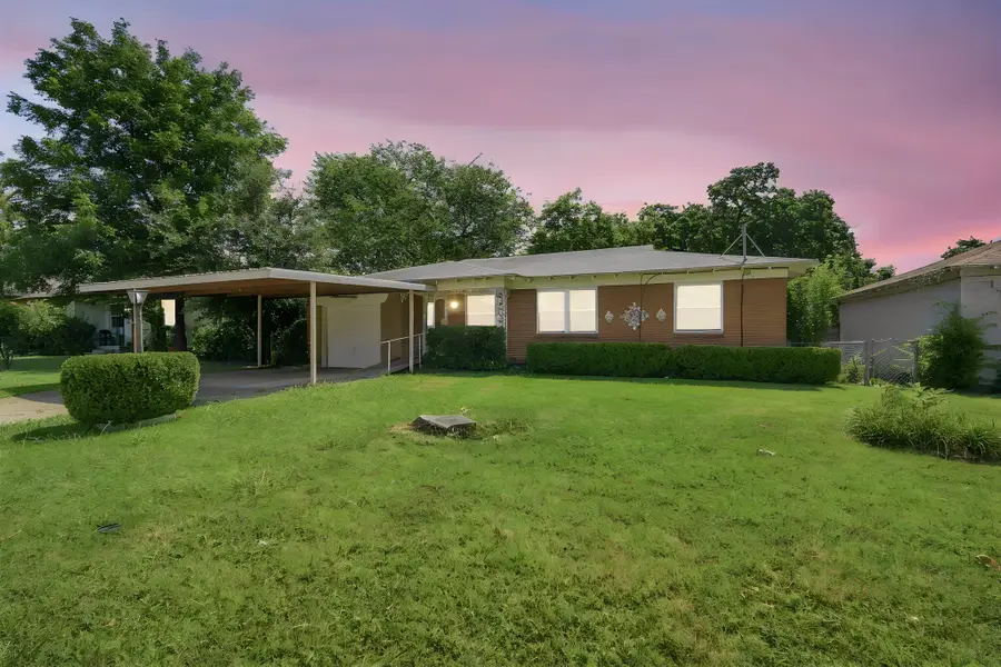 638 Odeneal Street, Dallas, TX 75217 - #2