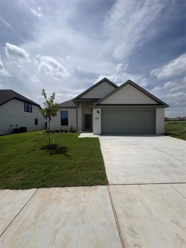 209 Reliance Road, Godley, TX 76044