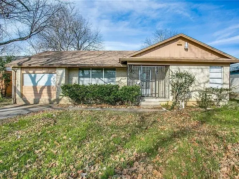 1255 E Pentagon Parkway, Dallas, TX 75216 - #1