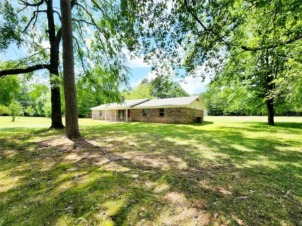 3514 Buchanan Loop Road, Texarkana, TX 75501