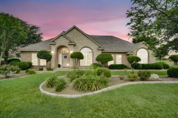 7810 Mavis Avenue, Waxahachie, TX 75167